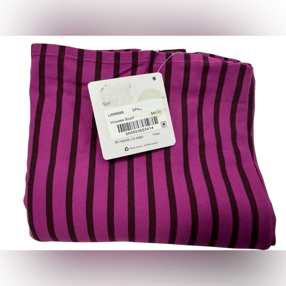 Lululemon Vinyasa Scarf in Deenie Stripe Regal Plum Bordeaux Drama - Picture 5 of 5